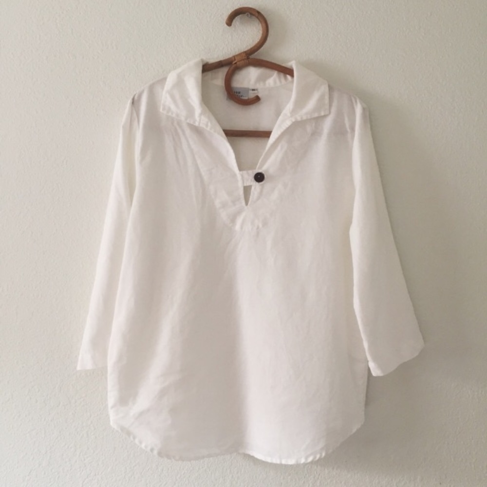 Hot Cotton White linen top